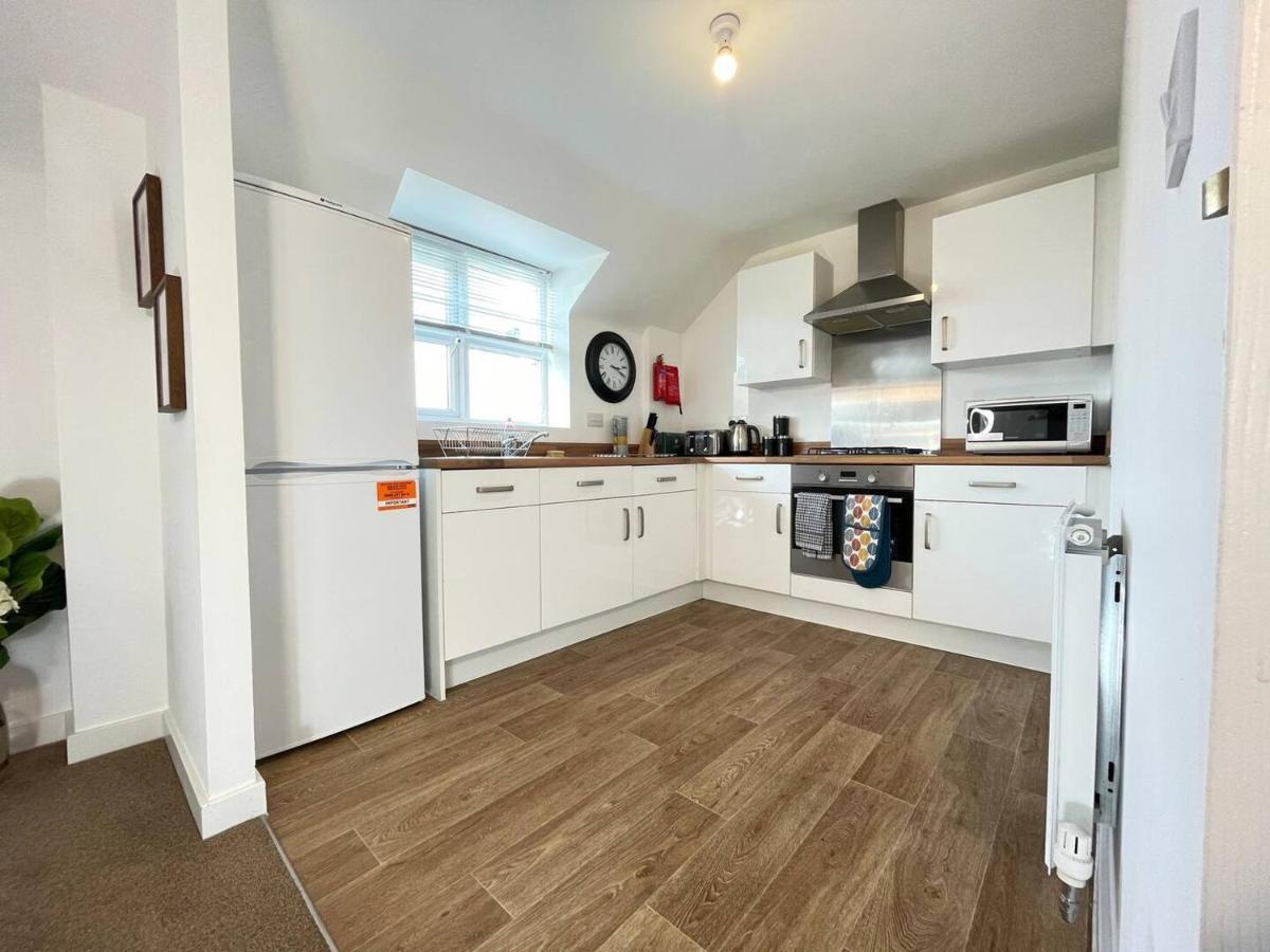 Апартаменты Cosy 2Br Retreat, Near Uni & Qe Hospital, Parking Бирмингем Экстерьер фото